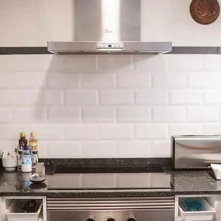 The Waves By Amazing Madeira